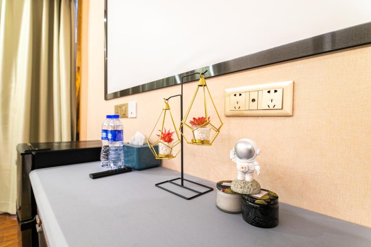 Puzzle Hotel - Zhongshan 8Th Road Chenjiaci Subway Station Branch Guangzhou Exterior foto